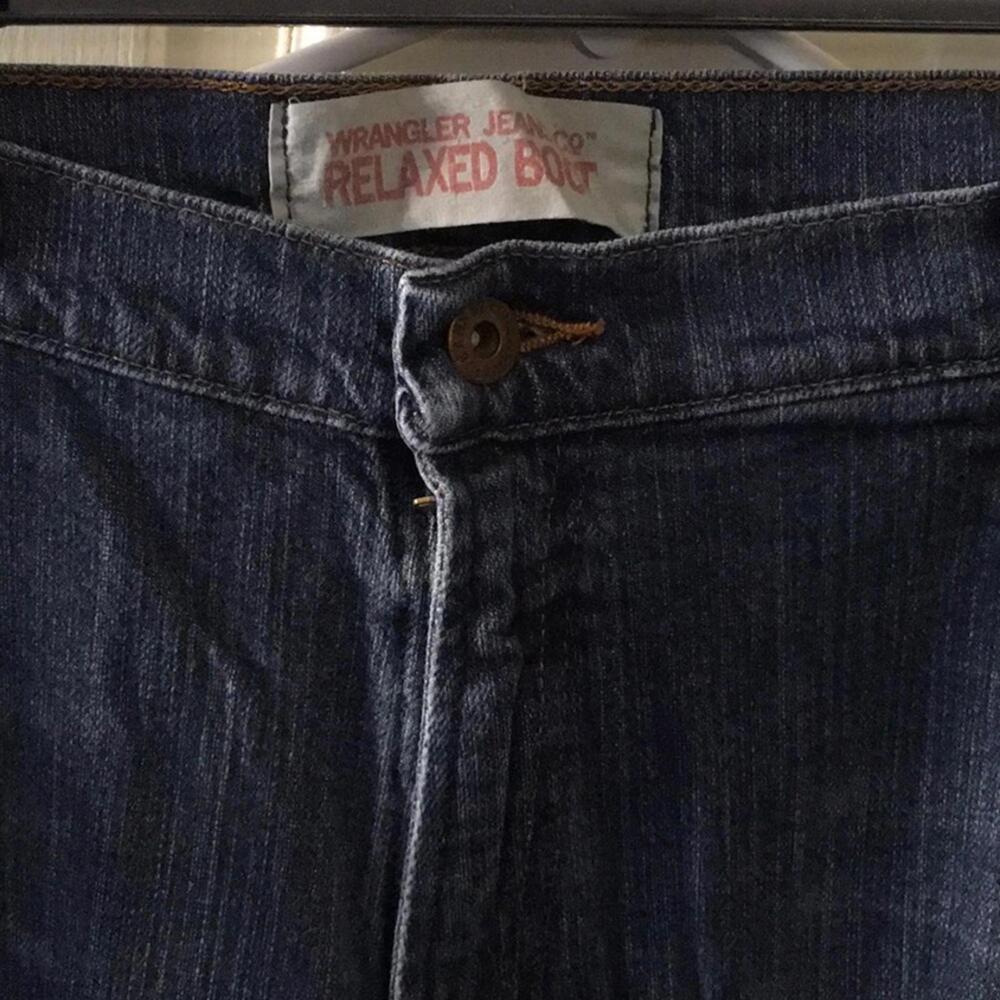 wrangler Jeans Co.  men’s size 40/30 - Picture 2 of 8